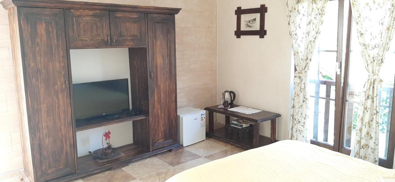 Rooms And Apartmants Mirovic โคลาชิน ภายนอก รูปภาพ