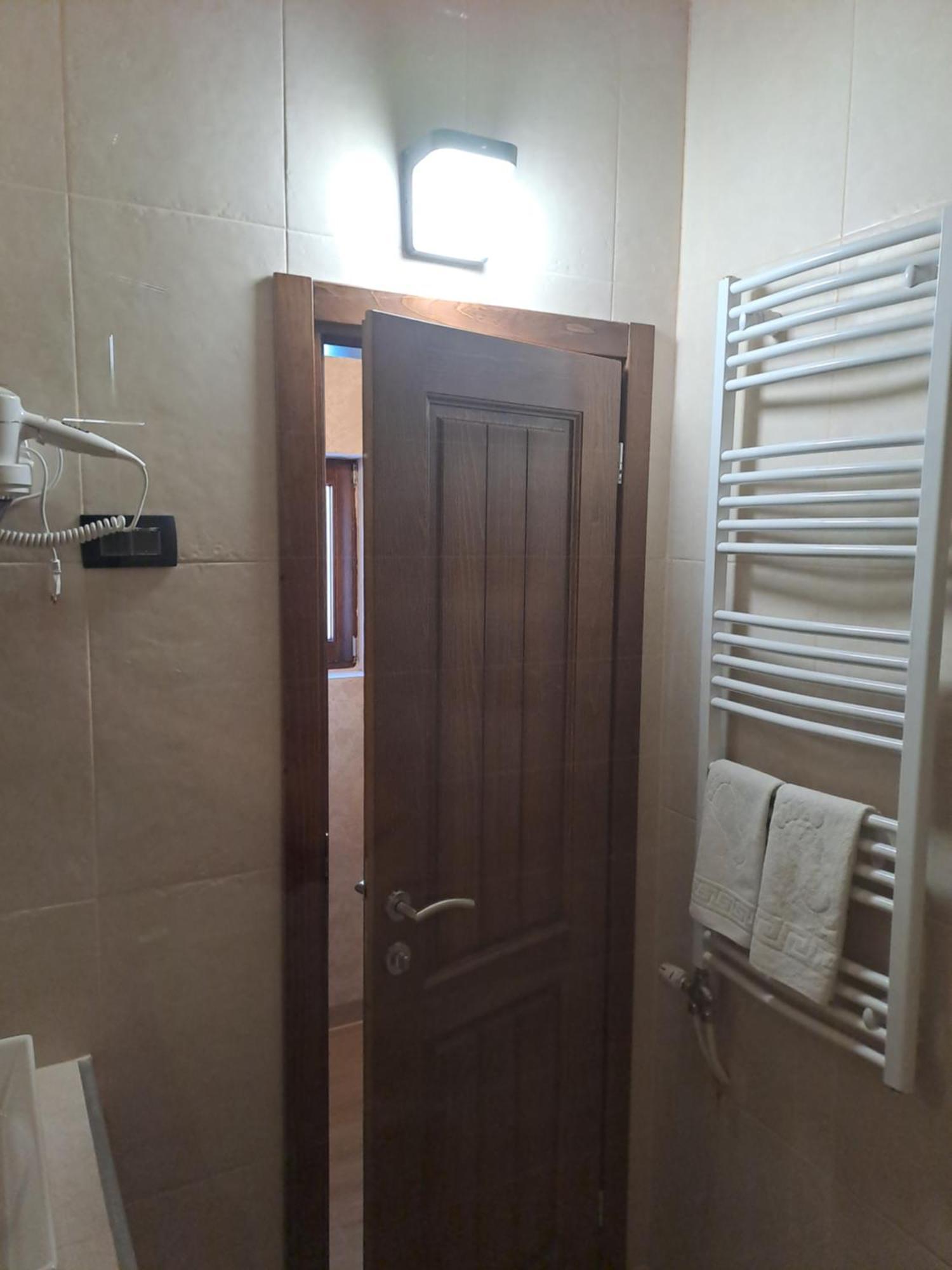 Rooms And Apartmants Mirovic โคลาชิน ภายนอก รูปภาพ